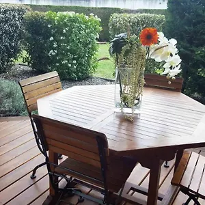 - La Terrasse De L'araillé Apartamento